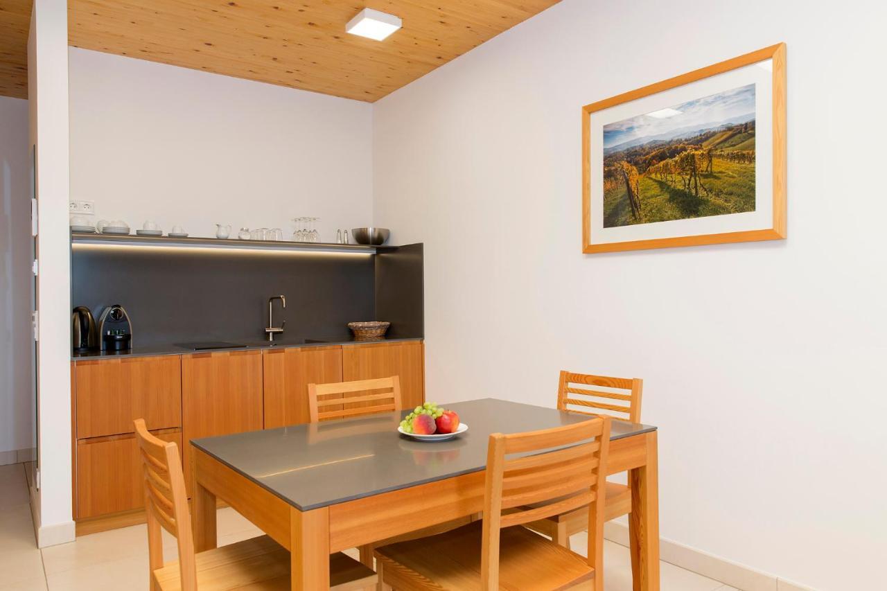 Moor-Rosl Apartmenthotel Gamlitz Eksteriør billede